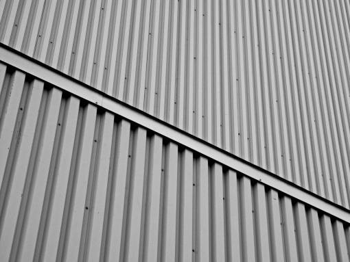 almacenamiento patrón de edificio de pared exterior de metal abstracto industrial