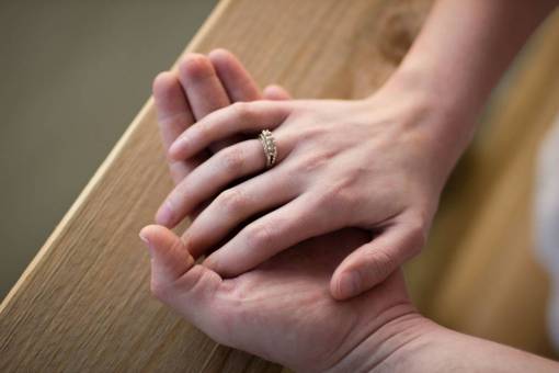 intimidad gente hombre mujer manos boda casado matrimonio
