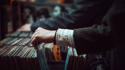 almacenamiento discos álbumes música almacenar manos vinilo lp