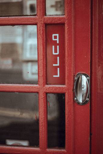 telephone red  door  telephone  booth  payphone
