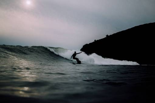 sea  ocean  water  waves  nature  surfing  people