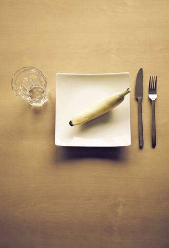 banana-dish-fruit table  banana  fruit  dessert  food  plate  fork