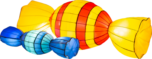 globo aerostático amarillo multicolor azul volando deporte al aire libre