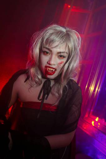 women vampire;woman caucasian ethnicity portrait blond hair women one person adult