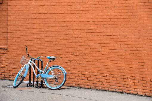 bike  bicycle  basket  bricks  wall  street
