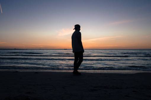 gente hombre solo silueta playa mar océano