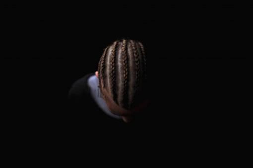 peinado gente oscura cabeza peinado trenza cabello cuero cabelludo
