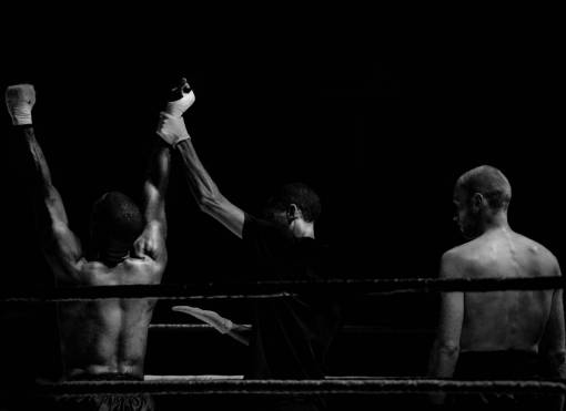 fitness kickboxing lucha luchadores deportes campeón anillo cuerdas