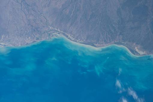 vista aerea océano mar agua vista aérea montañas costa