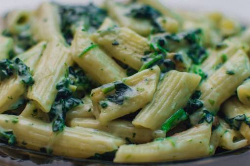 pest penne  pasta  food  lunch  dinner  pesto
