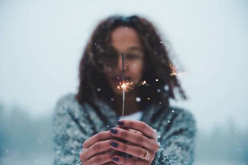 anillo gente mujer niña mujer mano arte de uñas