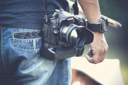 jeans gente hombre solo cámara dslr fotografía fotógrafo
