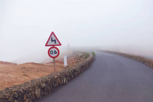 velocidad carretera señales de niebla límite de velocidad pavimento