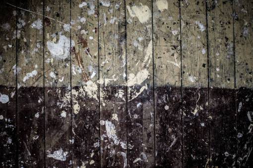 artico Todavía artículos cosas piso de madera salpicaduras de pintura