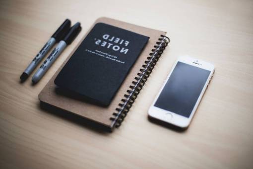 cuaderno mesa celular cuaderno oficina trabajo negocios bolígrafo