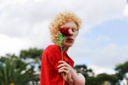 transgenero Un hombre transgénero está orgulloso de quién es