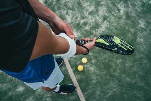 deportes atleta tenis padel;jugador al aire libre hombres deportes zapato deporte