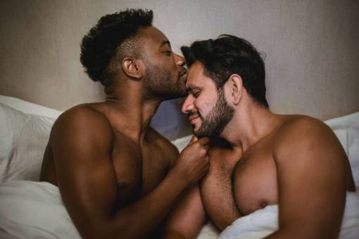 cuidado Capturando el amor, la historia de una pareja gay