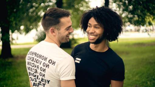 intimate Capturing love, A gay couple's story