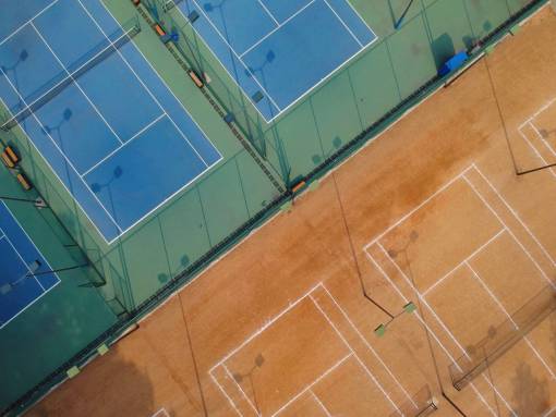 deportes cancha de pádel pelota deporte competitivo competencia deporte tenis azul