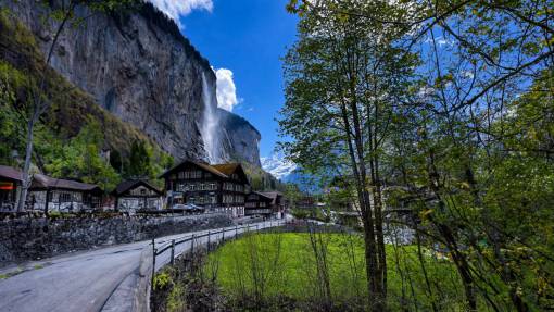 montanas paisaje naturaleza agua Lauterbrunnen;Suiza;Paisaje montaña al aire libre bosque