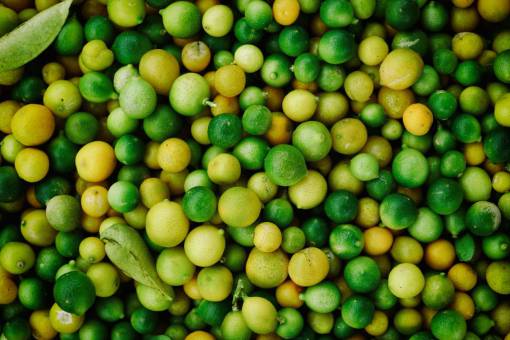 healthy-lifestyle lemos;background;full frame close-up freshness organic food fruit green color
