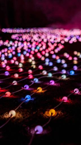 brillante fondo multicolor nocturno;fondos abstractos con patrón de decoración de luces