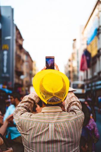 famous-place tourist;taking;photography;vacations adult city life cultures architecture men outdoors