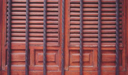 entrance door  entrance  bars  wood
