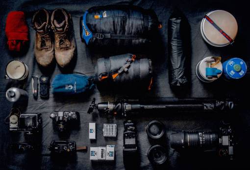 zapatos equipo de viaje de estilo de vida kit de cámaras lentes trípodes
