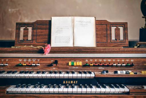 teclados piano teclado música instrumento libro notas letras