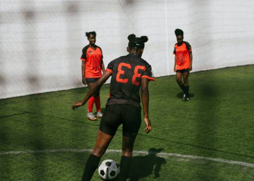 hembra futbol femenino