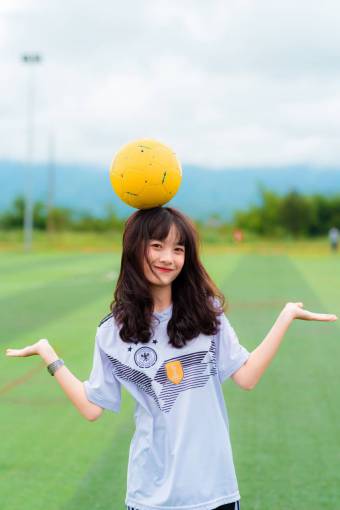 hembra futbol femenino
