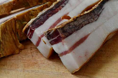 bacon pork delicious organic meet bread meat dish meal