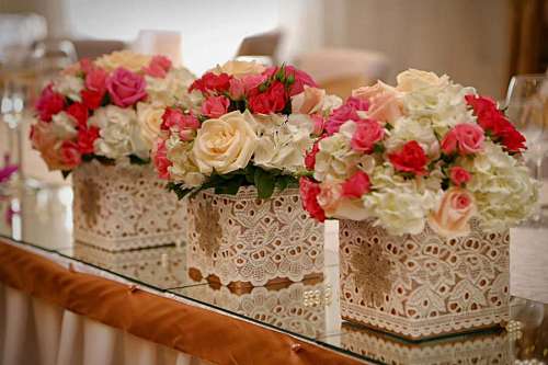 confection decoration interior arrangement bouquet mirror confectionery romance 
