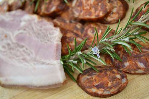 lomo pork ham bacon loin plate meat garnish rosemary lunch kb