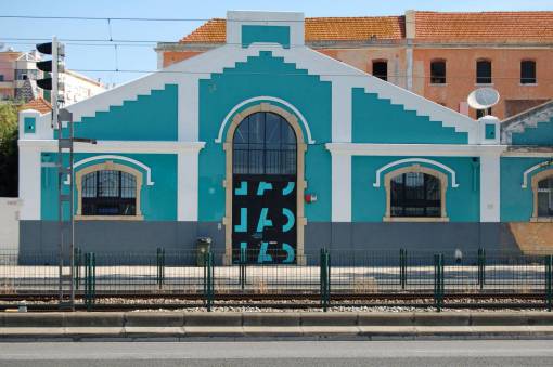 estructura construida arquitectura edificio estructura diseño semáforo camino
