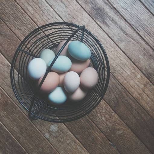 madera dura canasta huevos pascua pisos de madera