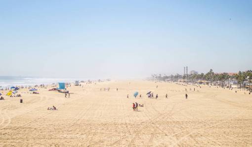 beach  sand  sunshine  summer  blue  sky  people