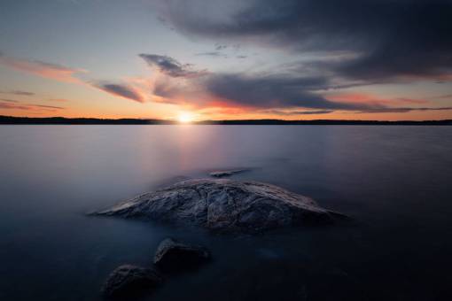rocoso isla agua mar profundo océano sol amanecer