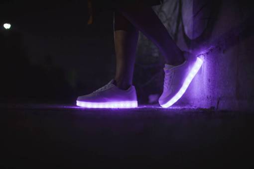 calzada LED zapato calzado zapatillas de deporte luz oscura noche