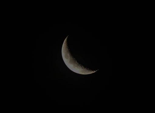 luna oscura noche cielo