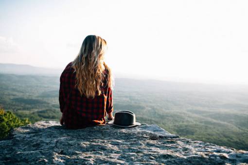 millennial naturaleza árboles verdes gente niña dama mujer