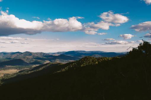 naturaleza paisaje montaña viajes aventura nubes cielo