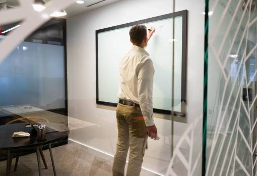 proyecto gráfico de oficina dibujo estrategia de presentación de marcador de negocios