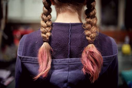 sudadera gente, niña, niño, niño, trenza, pelo, chaqueta