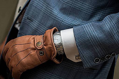 abrigo gente hombre esmoquin formal accesorios reloj guantes