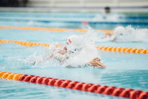 race people  man  guy  swimming  sports  race  olympic