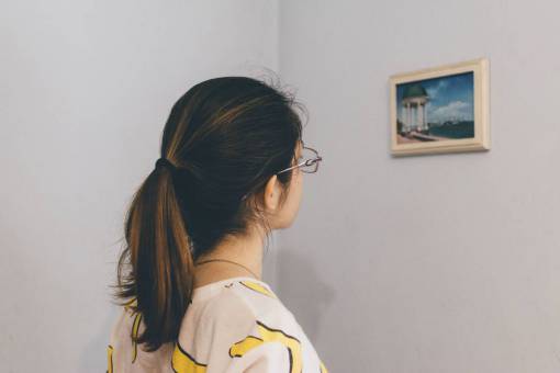 stock image gente, mujer, anteojos, marco, arte, pared, imagen