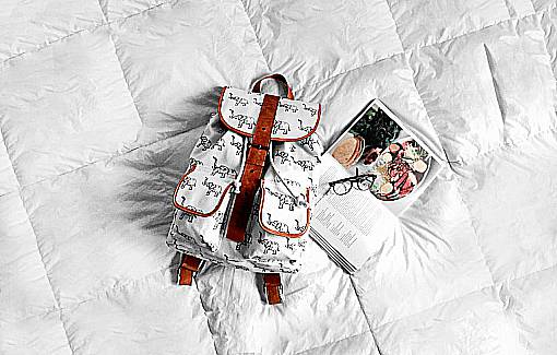 mochila bolsa de cama blanca mochila libro gafas estilo de vida